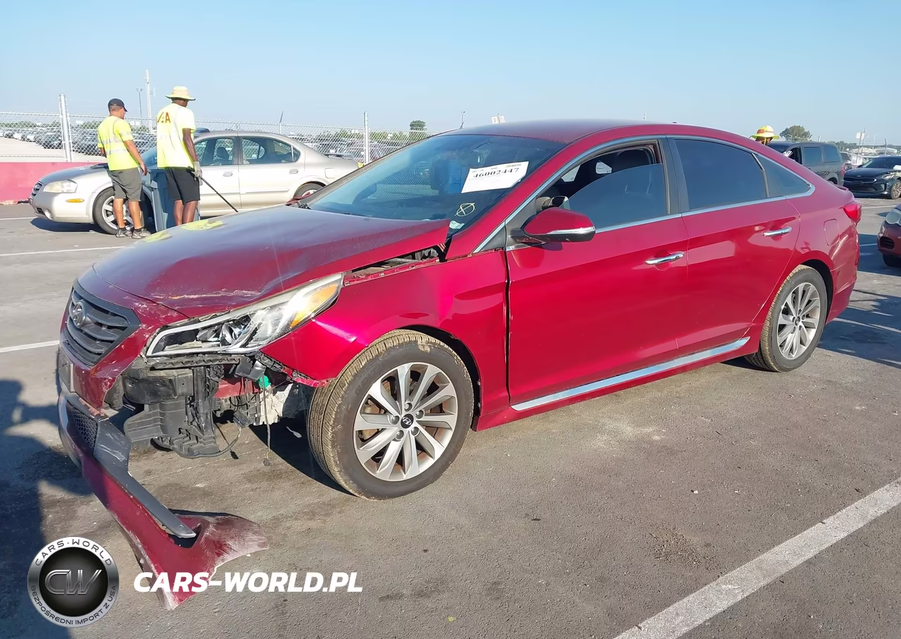 2015 Hyundai Sonata Sport VIN:5NPE34AF3FH070563 - 2