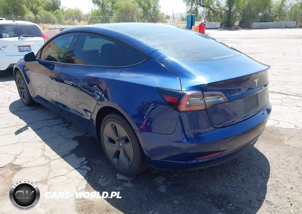 2023 Tesla Model 3 Rear-Wheel Drive VIN:5YJ3E1EA4PF425223 - 3