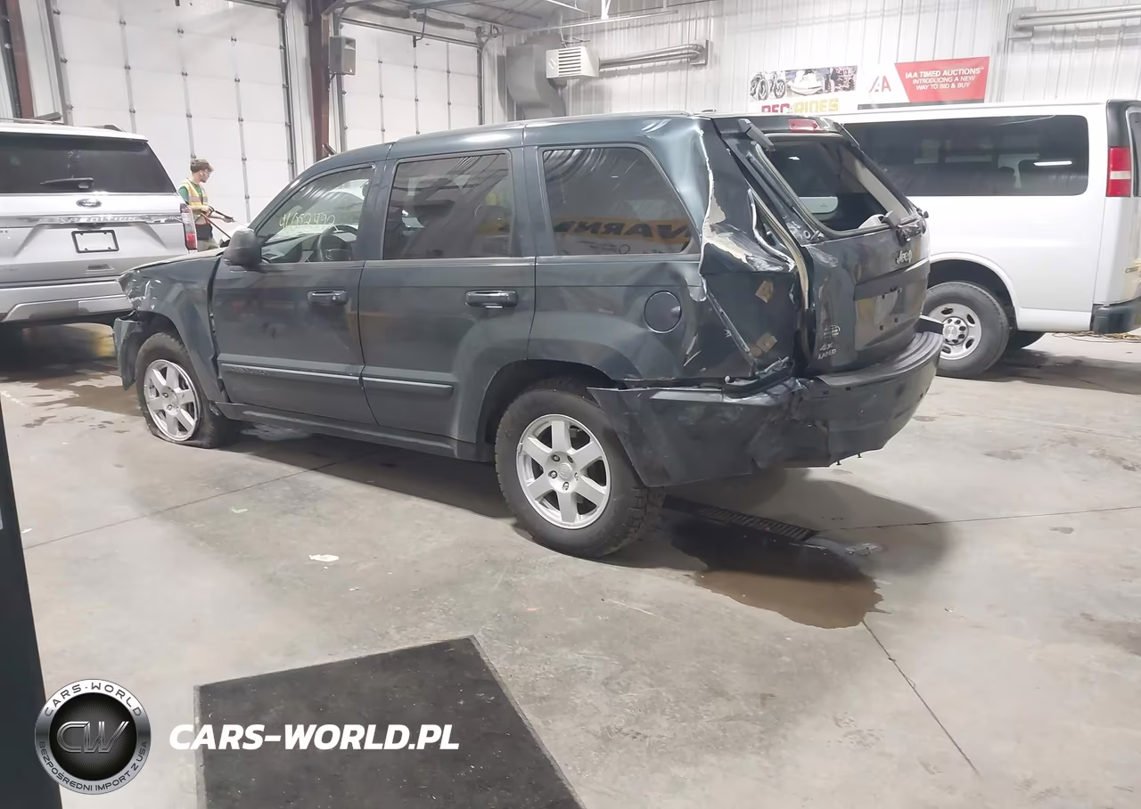 2008 Jeep Grand Cherokee Laredo VIN:1J8GR48K08C171108 - 3