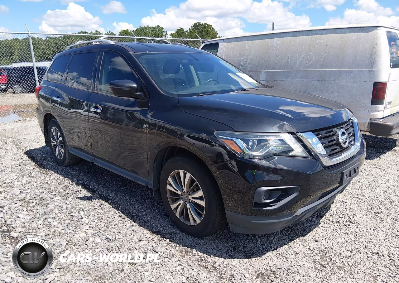2018 Nissan Pathfinder S