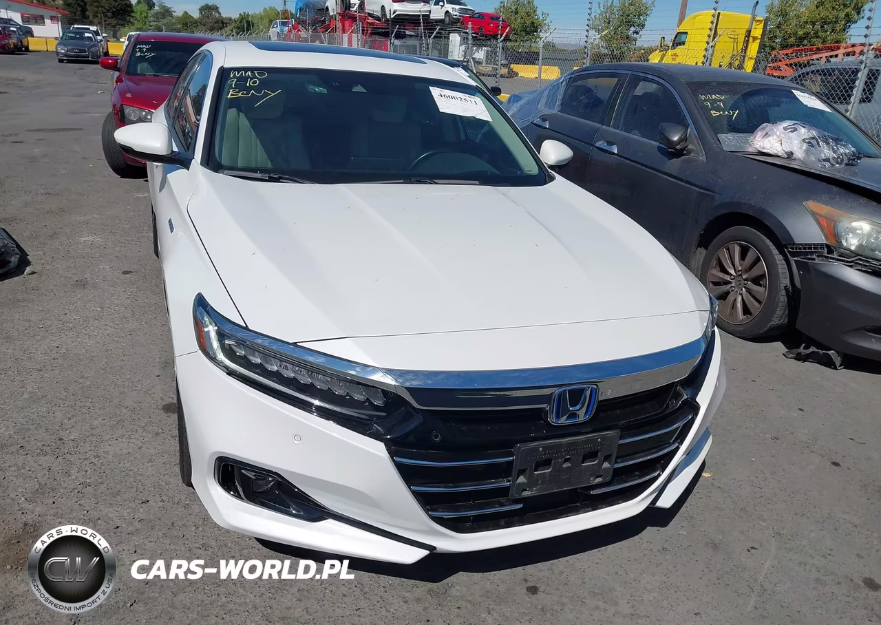 2022 Honda Accord Hybrid Touring VIN:1HGCV3F90NA025697 - 13