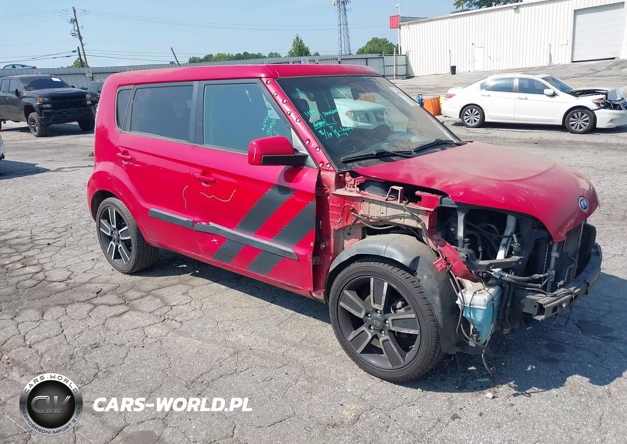 2011 Kia Soul +