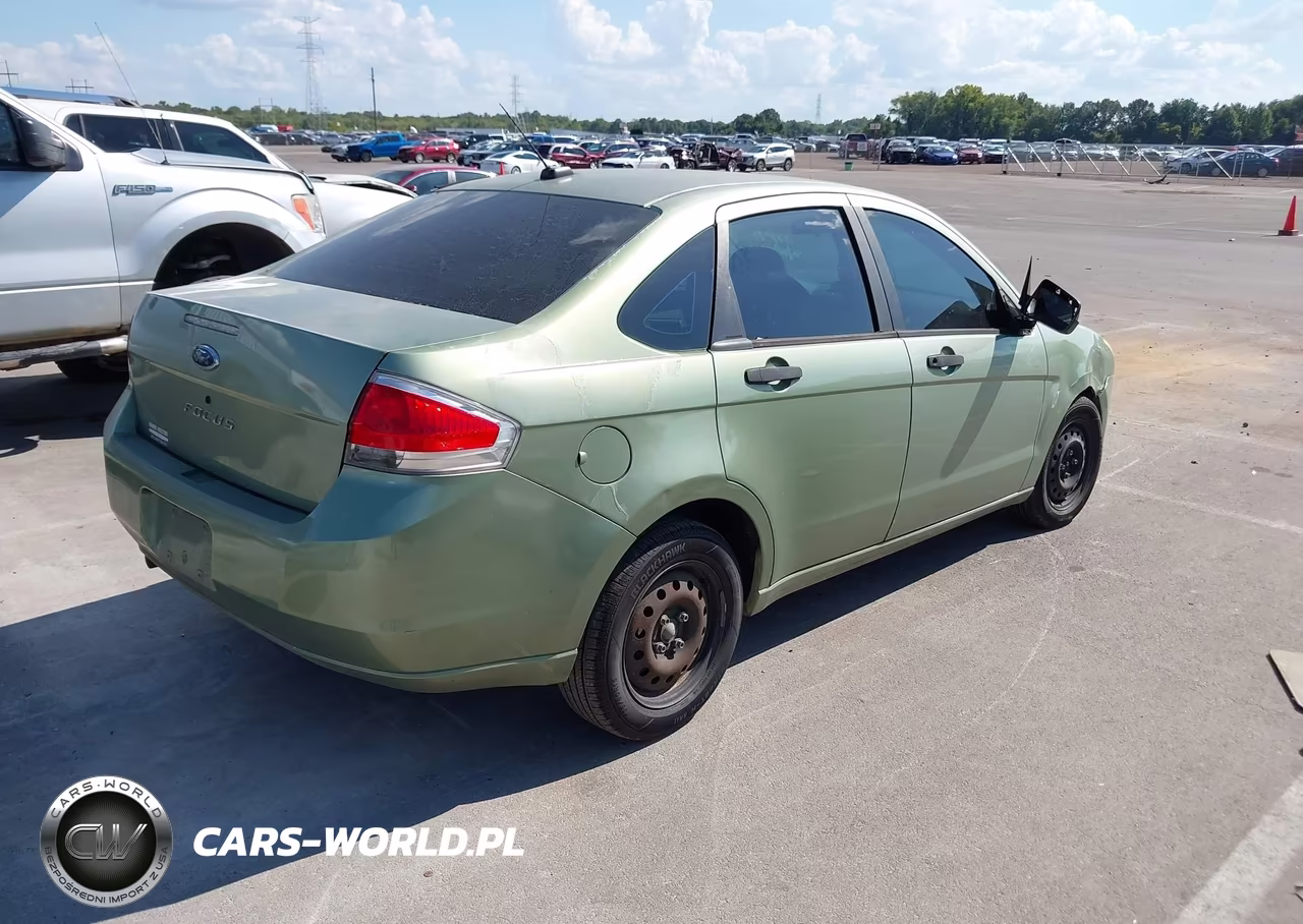 2008 Ford Focus S VIN:1FAHP34N28W197371 - 4