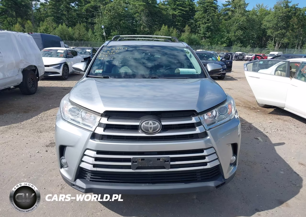 2017 Toyota Highlander Xle VIN:5TDJZRFH4HS365852 - 13