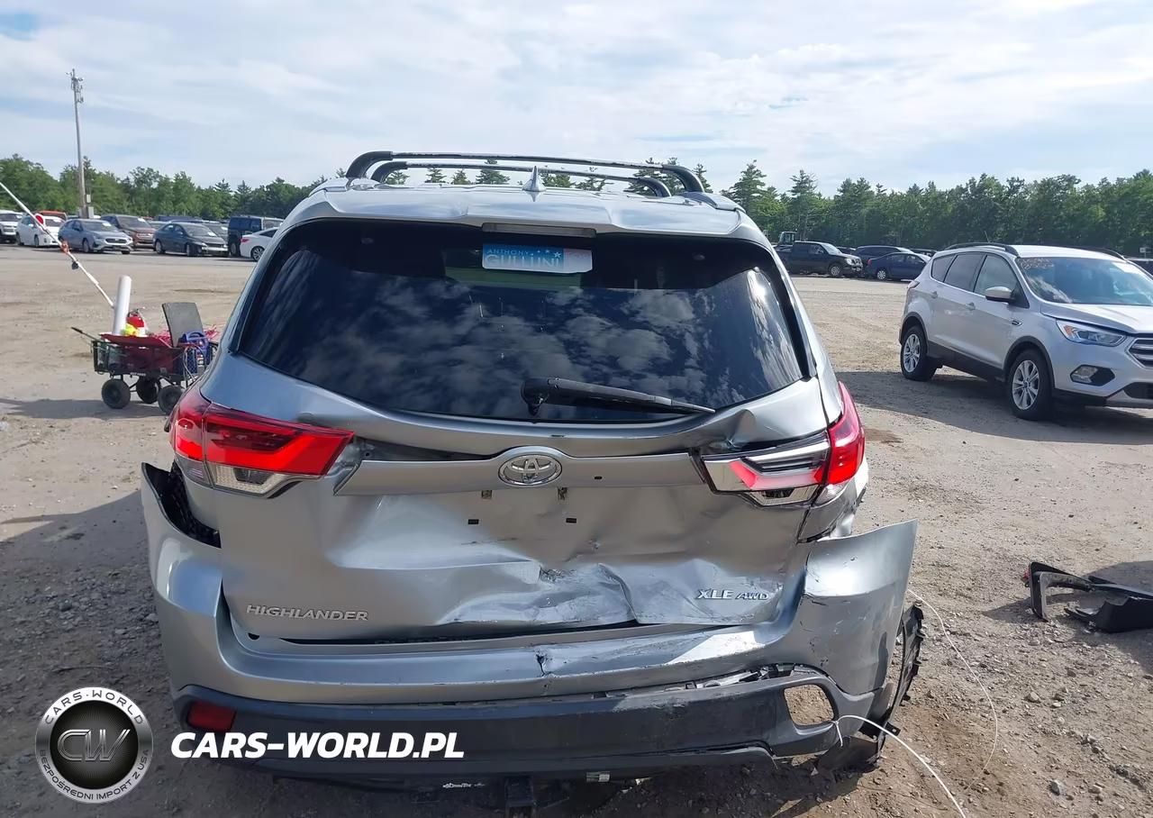 2017 Toyota Highlander Xle VIN:5TDJZRFH4HS365852 - 6