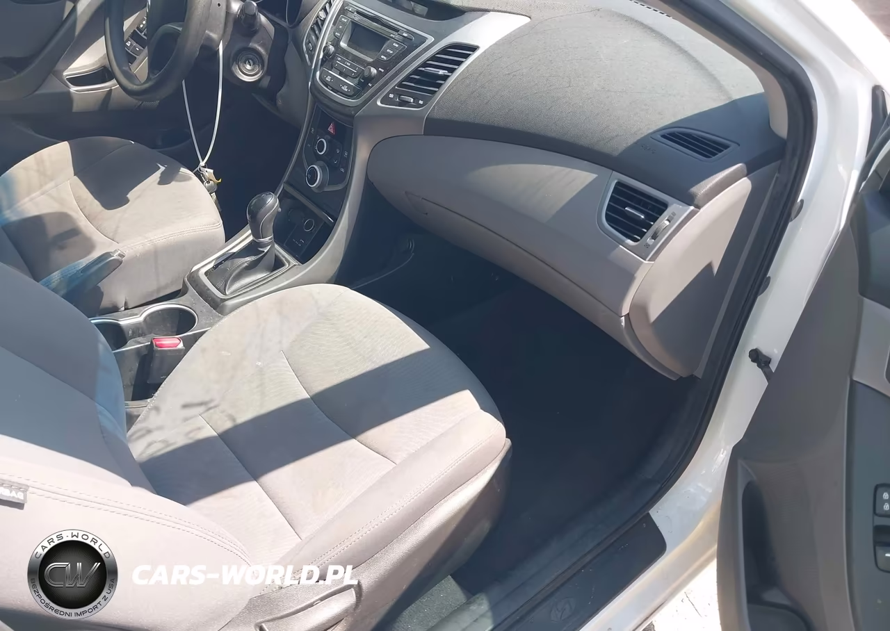 2016 Hyundai Elantra Se VIN:5NPDH4AE4GH756438 - 5