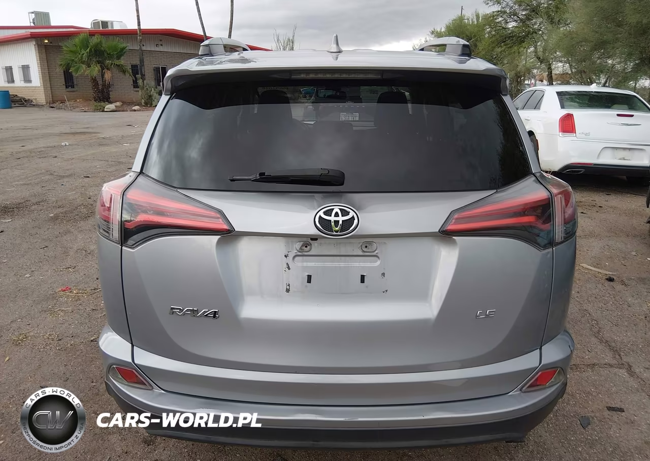 2018 Toyota Rav4 Le VIN:2T3ZFREV3JW416880 - 16