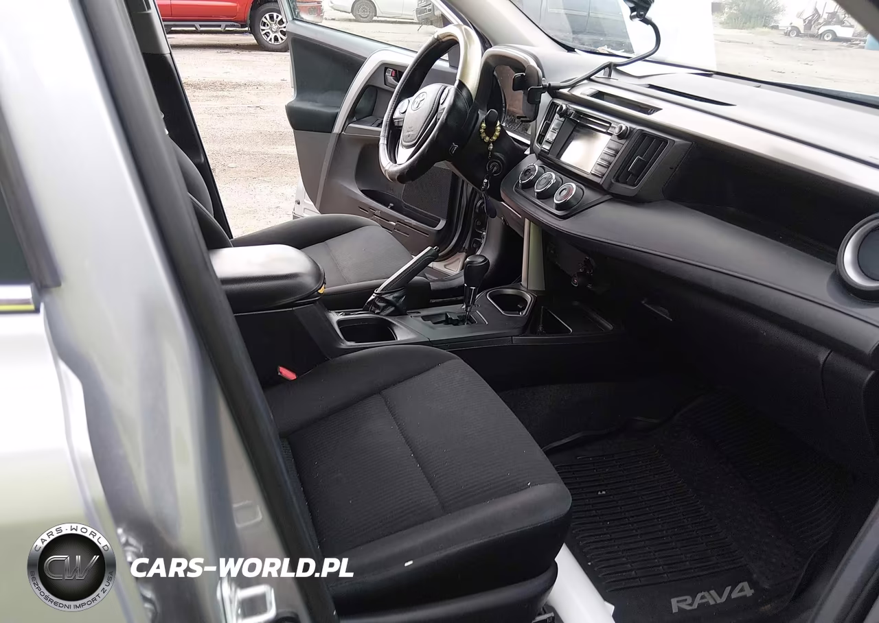 2018 Toyota Rav4 Le VIN:2T3ZFREV3JW416880 - 5