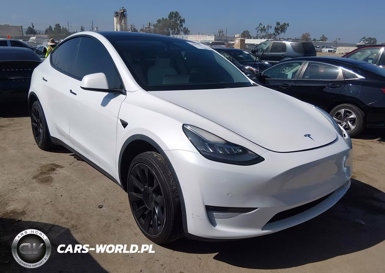 2021 Tesla Model Y Long Range Dual Motor All-Wheel Drive – zdjęcie 1 z 15