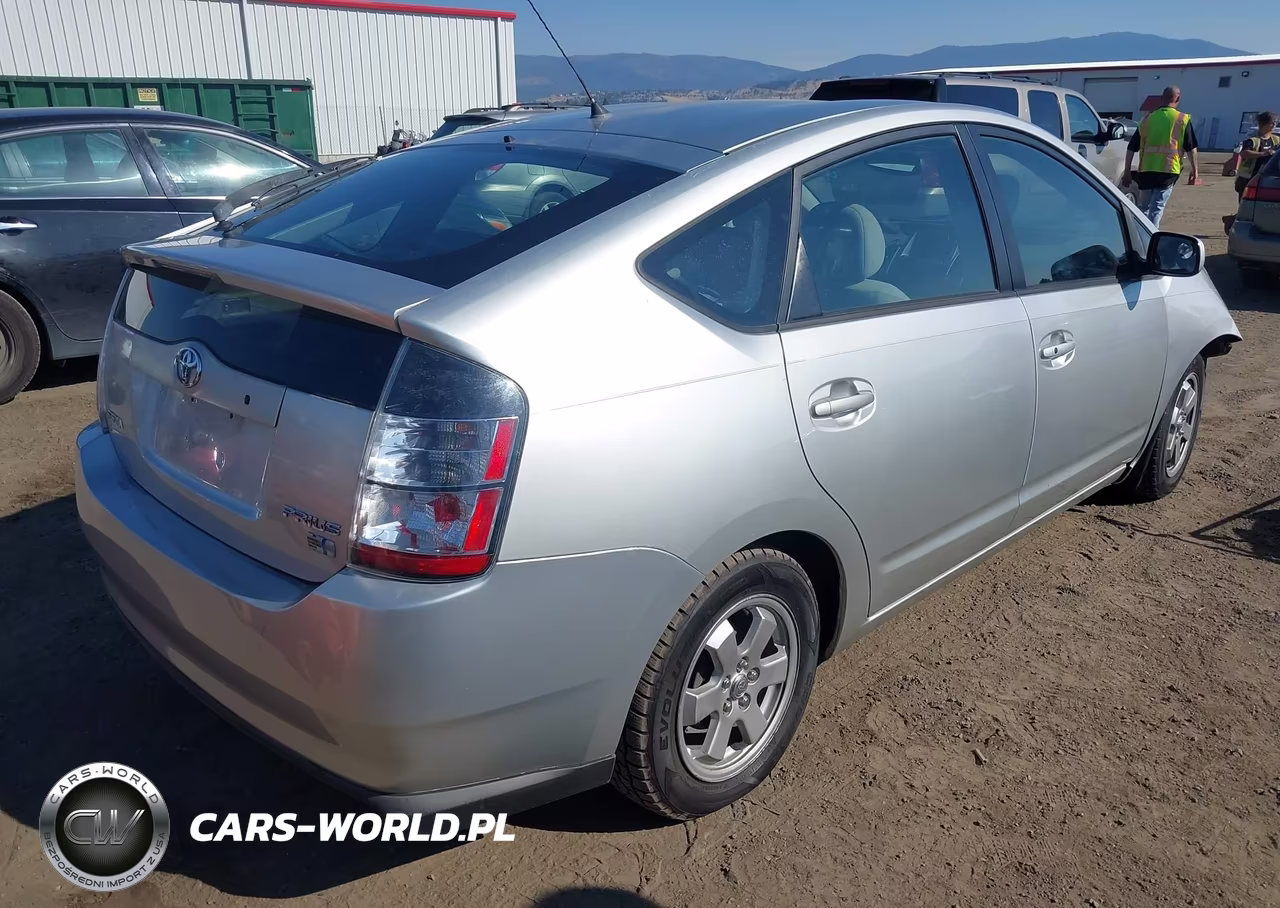 2004 Toyota Prius VIN:JTDKB22U740114632 - 4