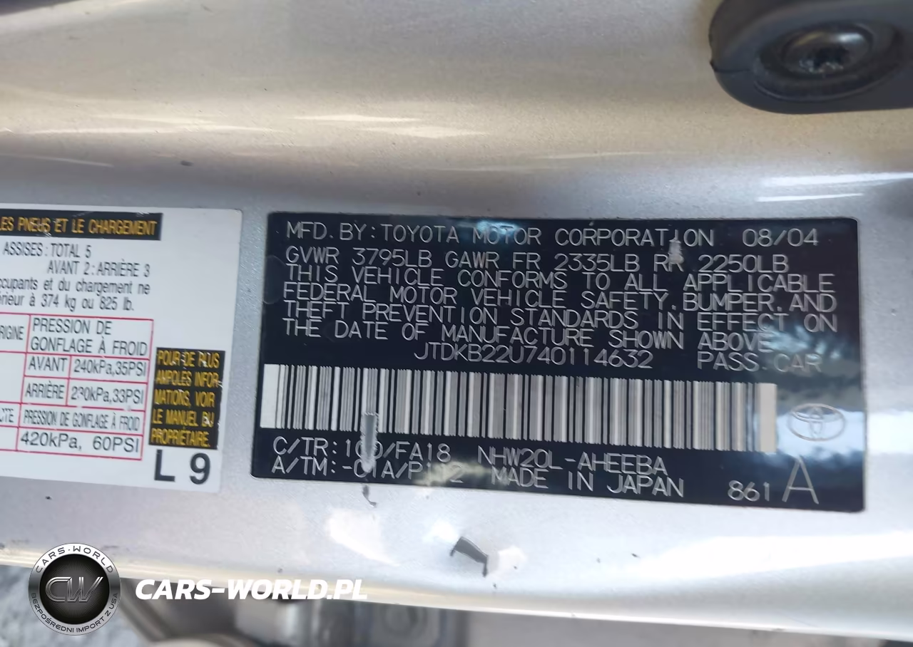 2004 Toyota Prius VIN:JTDKB22U740114632 - 9