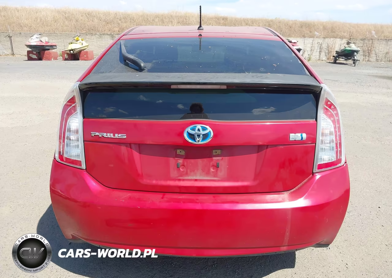 2013 Toyota Prius Two VIN:JTDKN3DU0D1729852 - 16