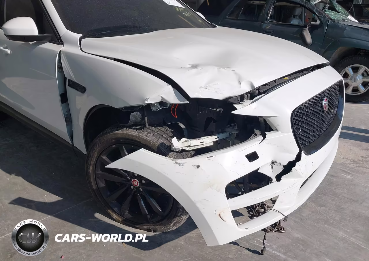 2018 Jaguar F-Pace 35T Prestige VIN:SADCK2EV0JA250829 - 5