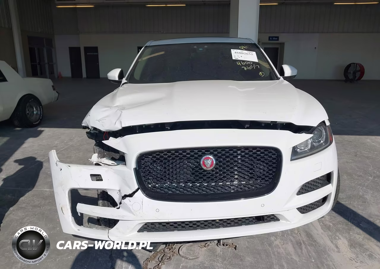 2018 Jaguar F-Pace 35T Prestige VIN:SADCK2EV0JA250829 - 9