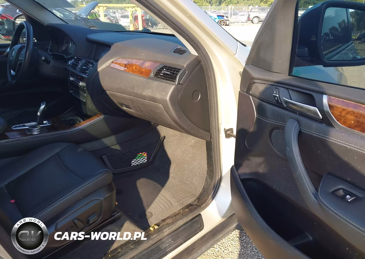 2016 BMW X3 xDrive28I VIN:5UXWX9C53G0D81985 - 5