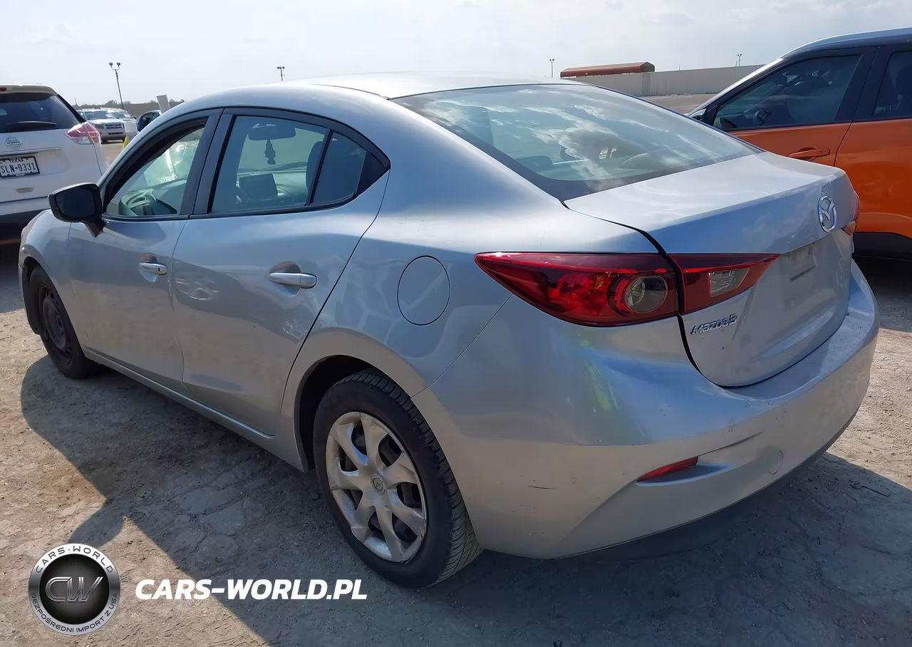 2017 Mazda Mazda3 Sport VIN:3MZBN1U76HM141782 - 3