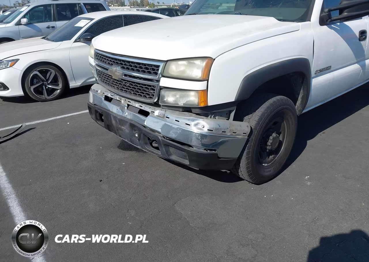 2007 Chevrolet Silverado 2500Hd Classic Work Truck VIN:1GCHC29U57E195649 - 6