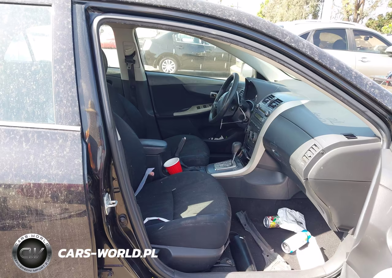 2011 Toyota Corolla S VIN:2T1BU4EE0BC686266 - 5