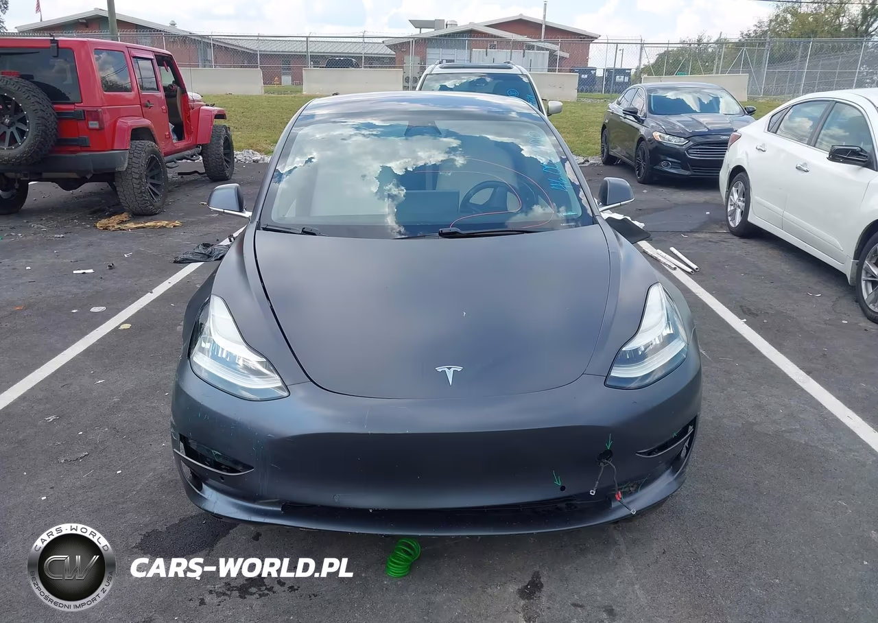2018 Tesla Model 3 Long Range-Performance VIN:5YJ3E1EB8JF099393 - 11