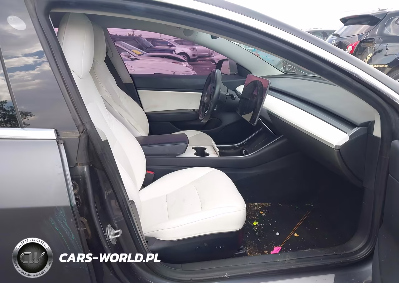 2018 Tesla Model 3 Long Range-Performance VIN:5YJ3E1EB8JF099393 - 5