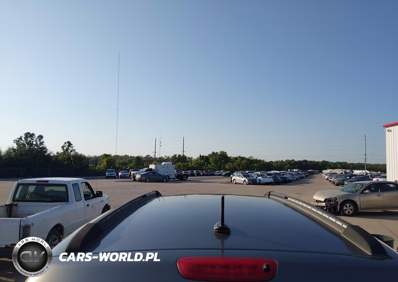 2012 Hyundai Santa Fe Gls VIN:5XYZG3AB5CG134103 - 11