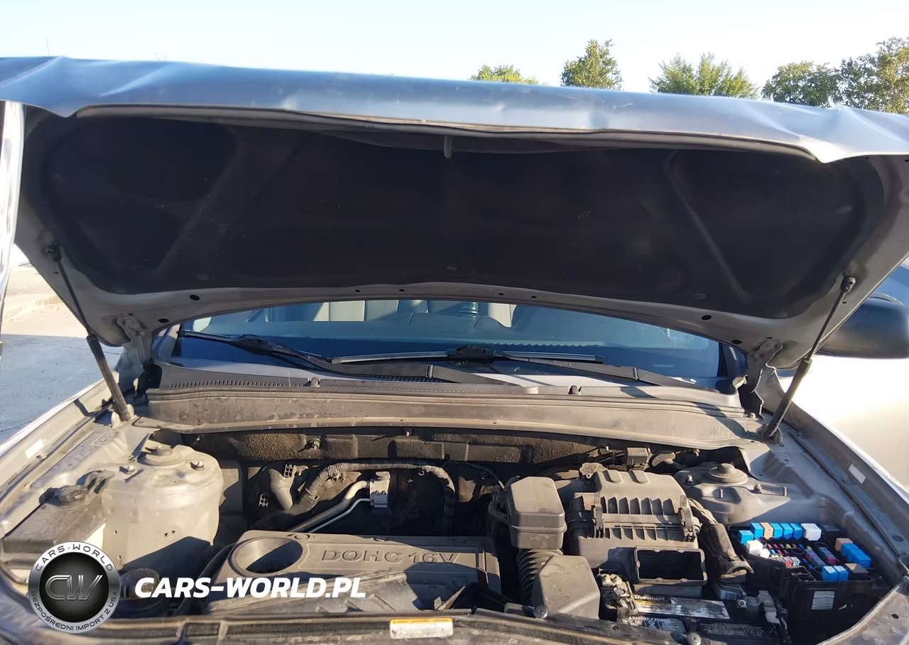 2012 Hyundai Santa Fe Gls VIN:5XYZG3AB5CG134103 - 9
