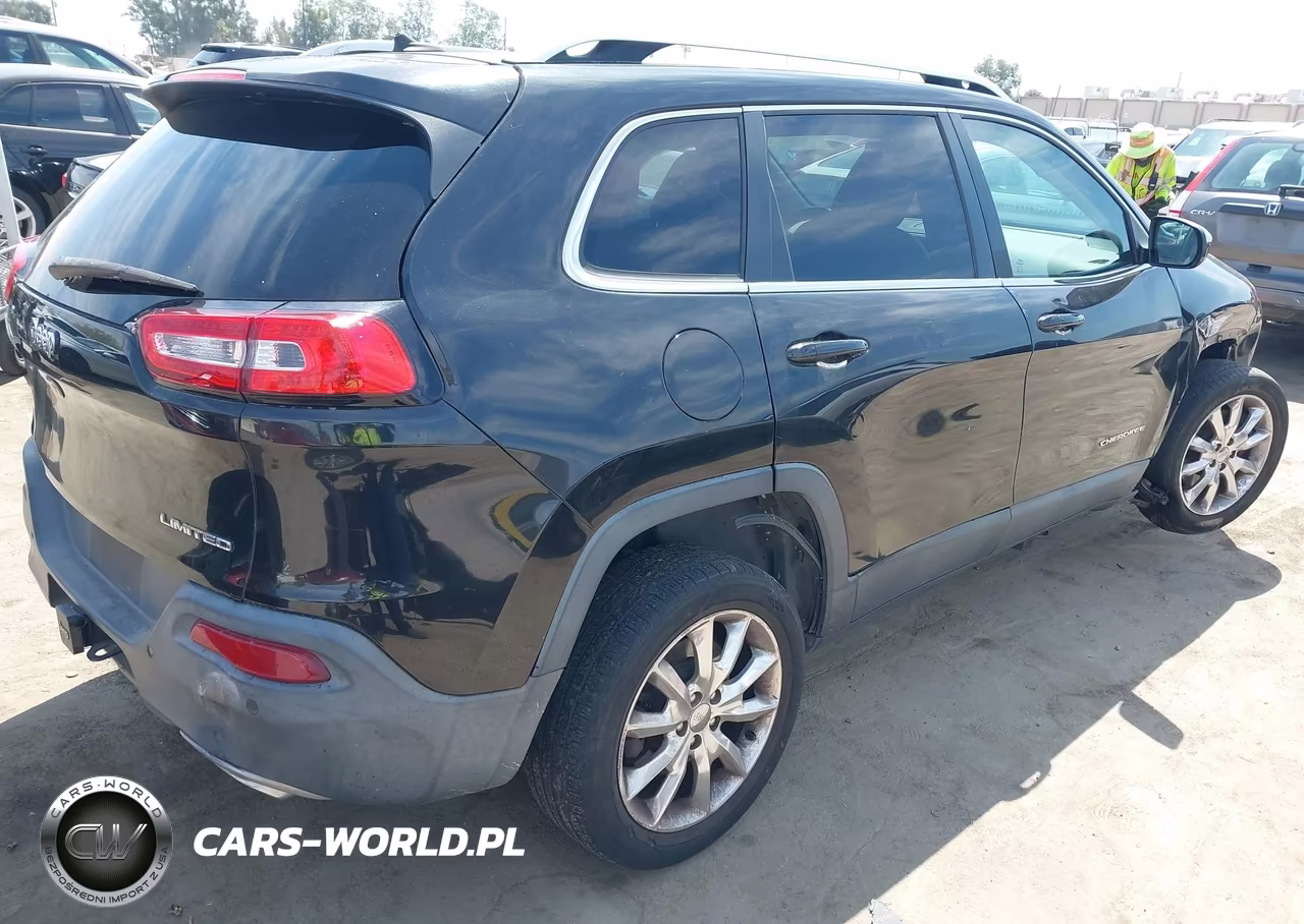 2015 Jeep Cherokee Limited VIN:1C4PJLDS2FW506086 - 4