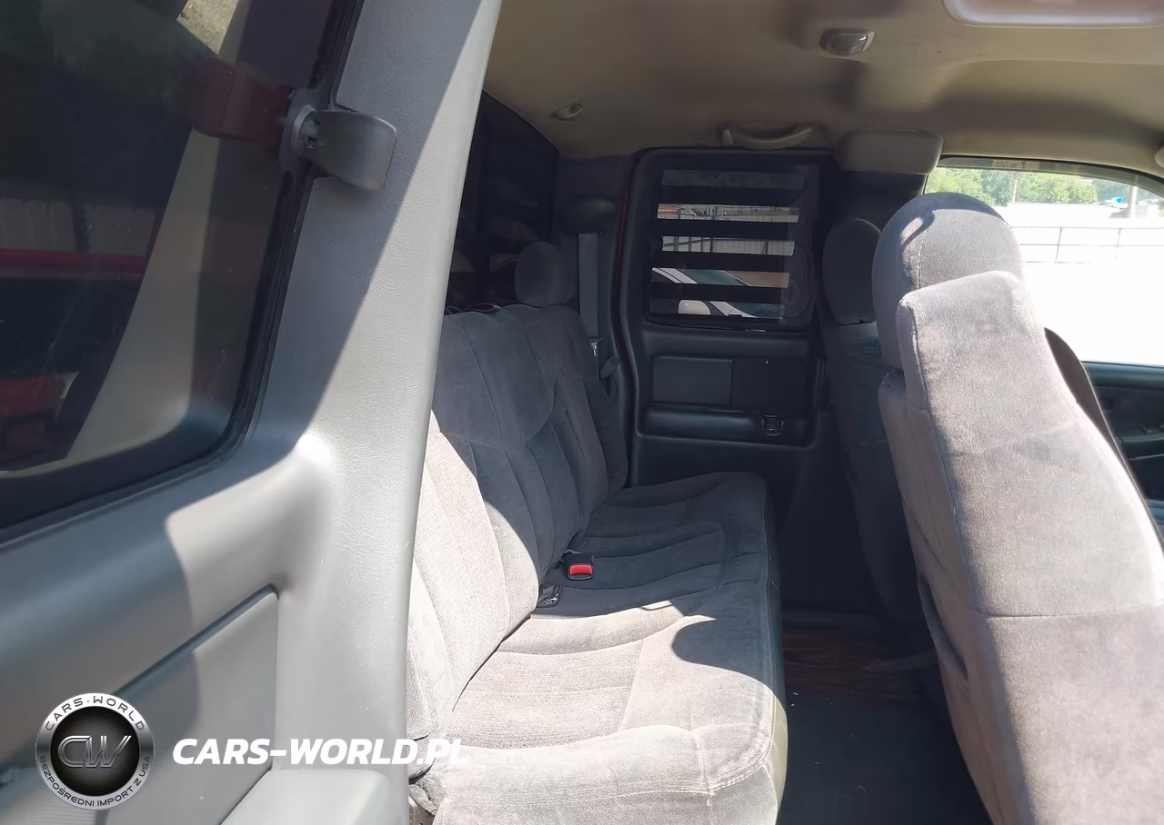 2001 Chevrolet Silverado 1500 Ls VIN:2GCEC19T111102803 - 8
