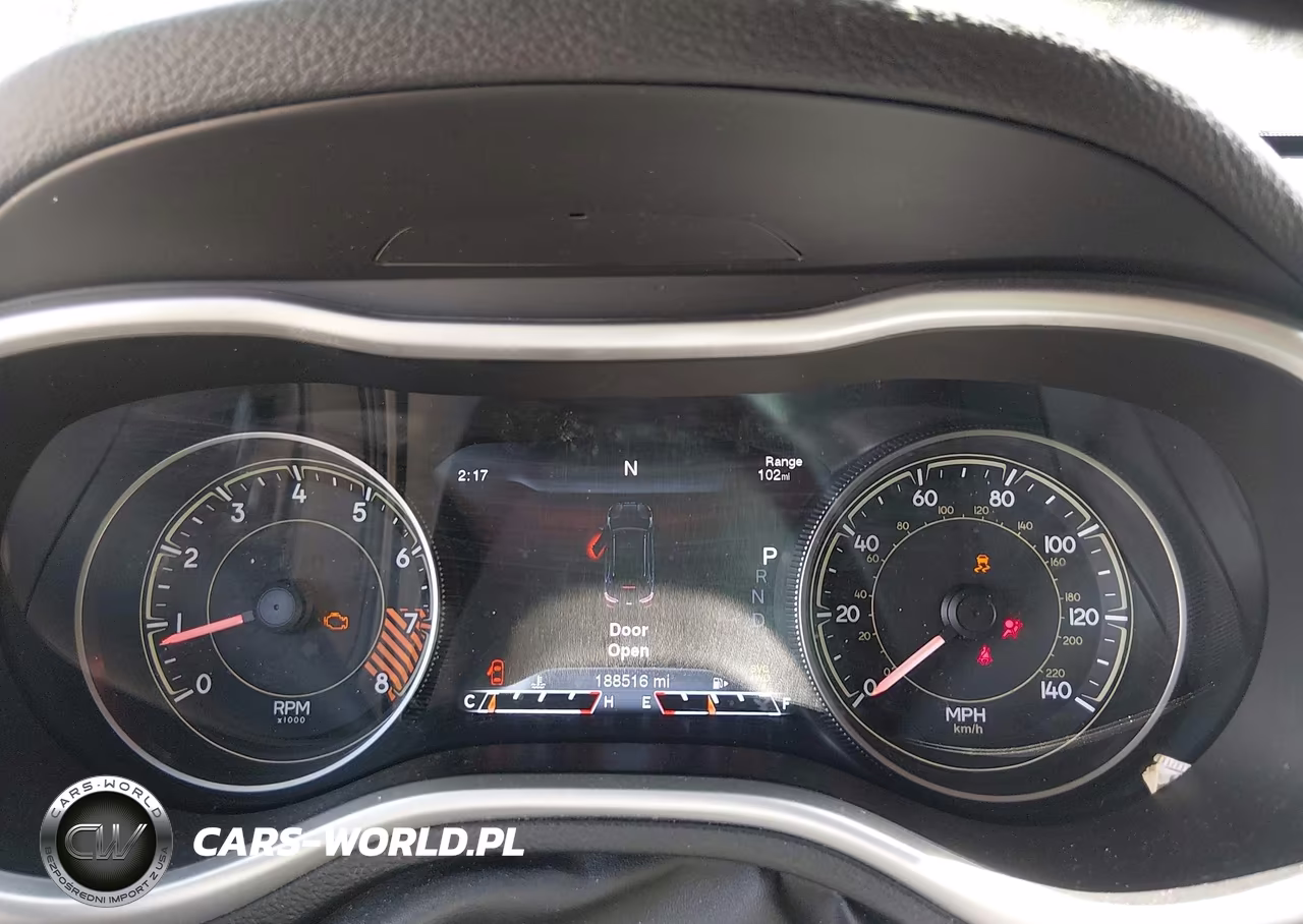 2014 Jeep Cherokee Trailhawk VIN:1C4PJMBS4EW250010 - 7