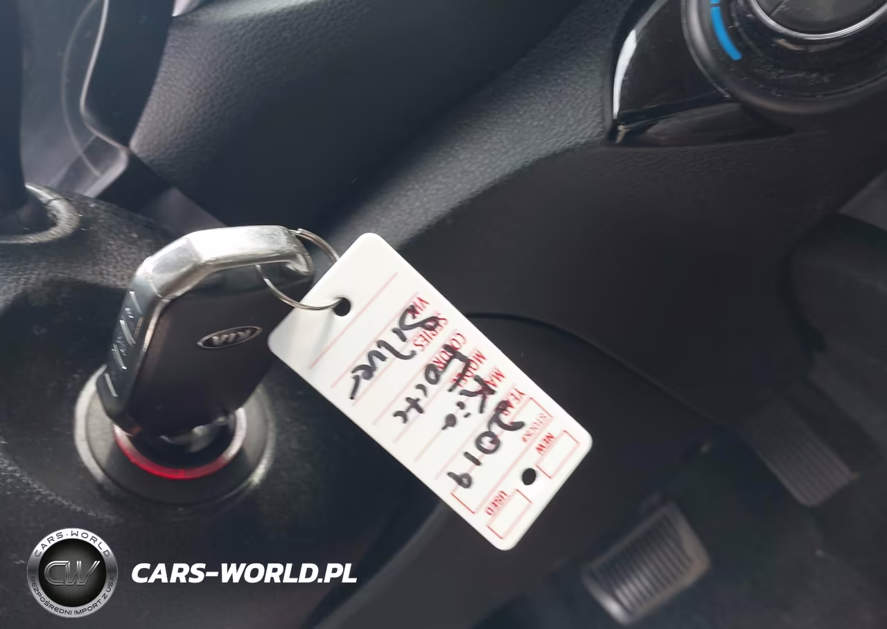 2019 Kia Forte Lxs VIN:3KPF24AD5KE100134 - 11