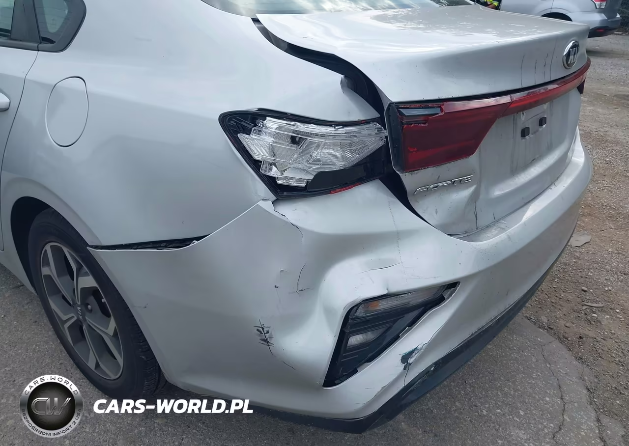 2019 Kia Forte Lxs VIN:3KPF24AD5KE100134 - 6