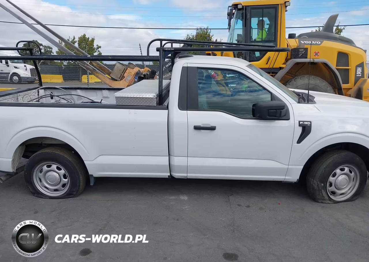 2021 Ford F-150 Xl VIN:1FTMF1CB4MKE43541 - 13