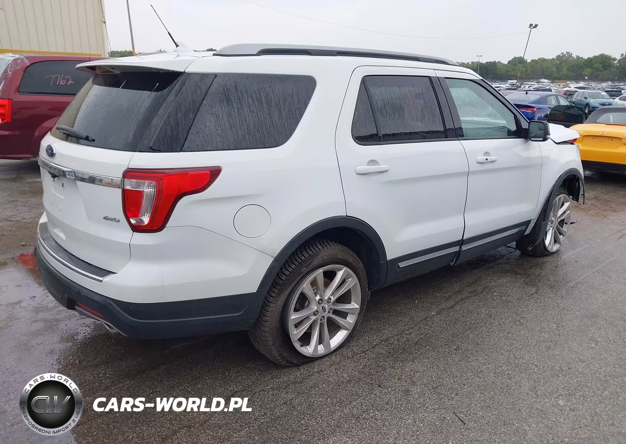 2018 Ford Explorer Xlt VIN:1FM5K8D89JGB27980 - 4