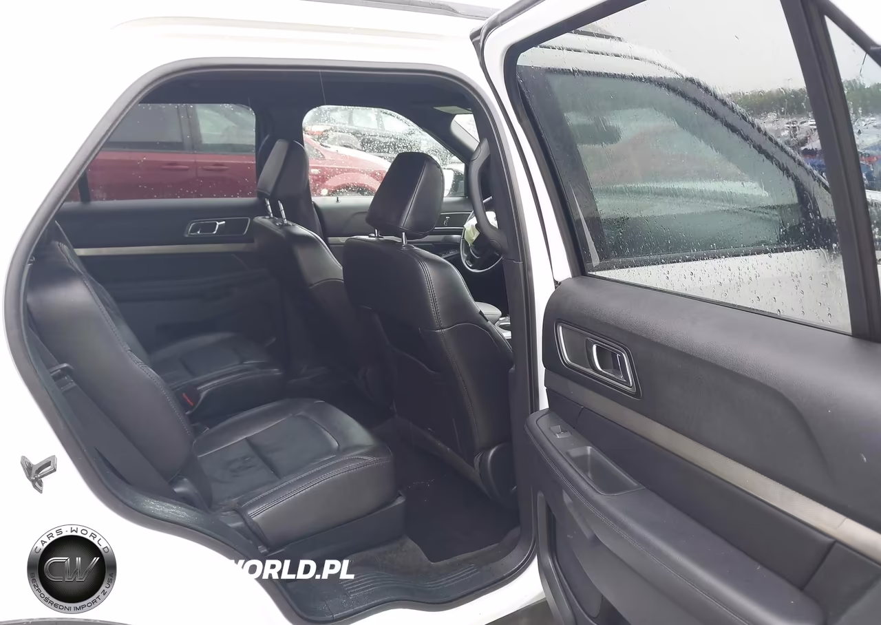 2018 Ford Explorer Xlt VIN:1FM5K8D89JGB27980 - 8