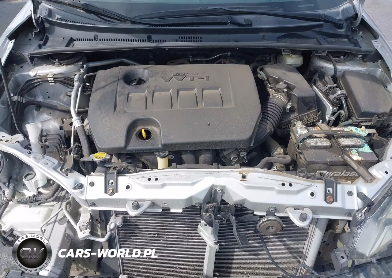 2015 Toyota Corolla S Plus VIN:5YFBURHE0FP204412 - 10
