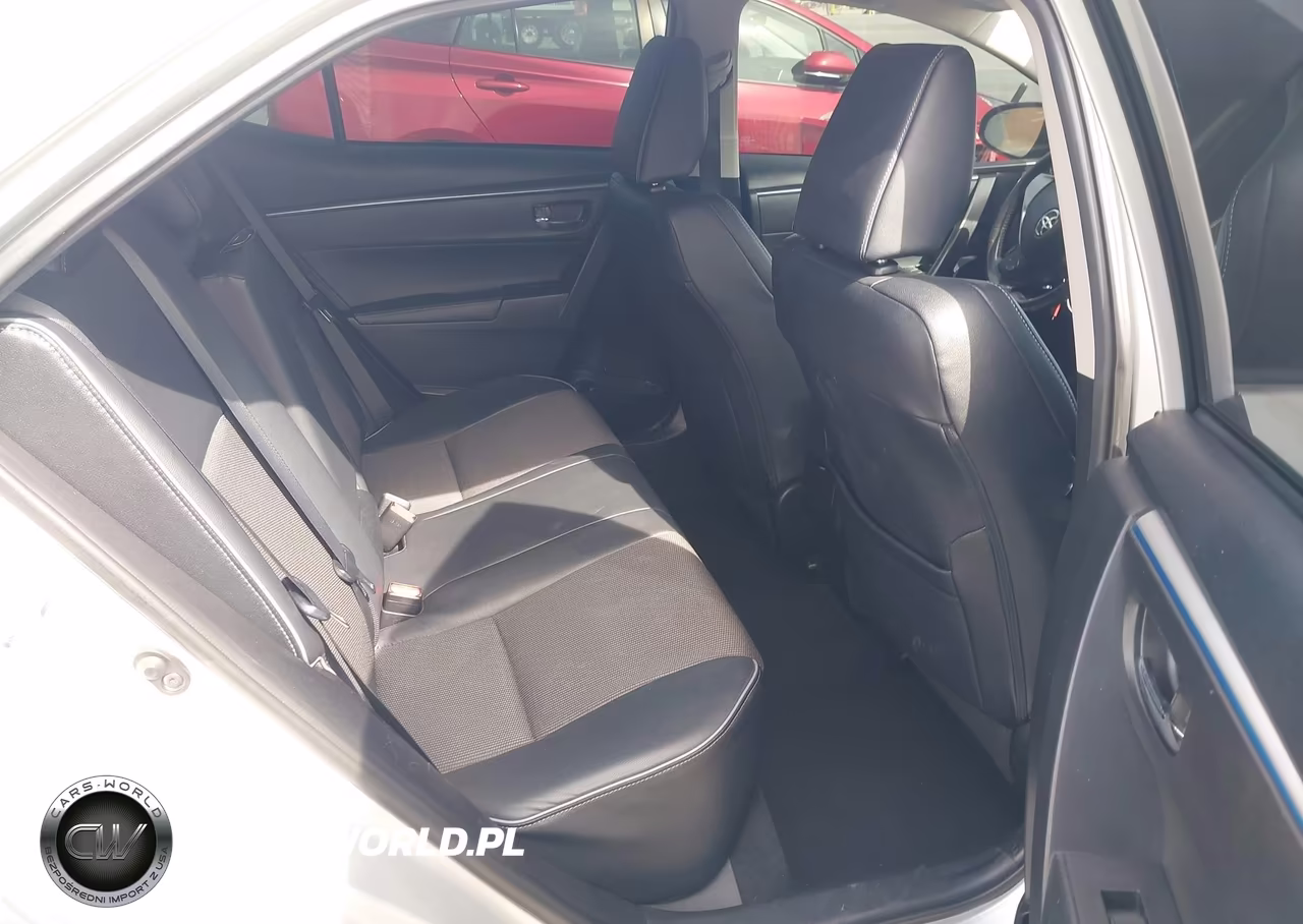 2015 Toyota Corolla S Plus VIN:5YFBURHE0FP204412 - 8