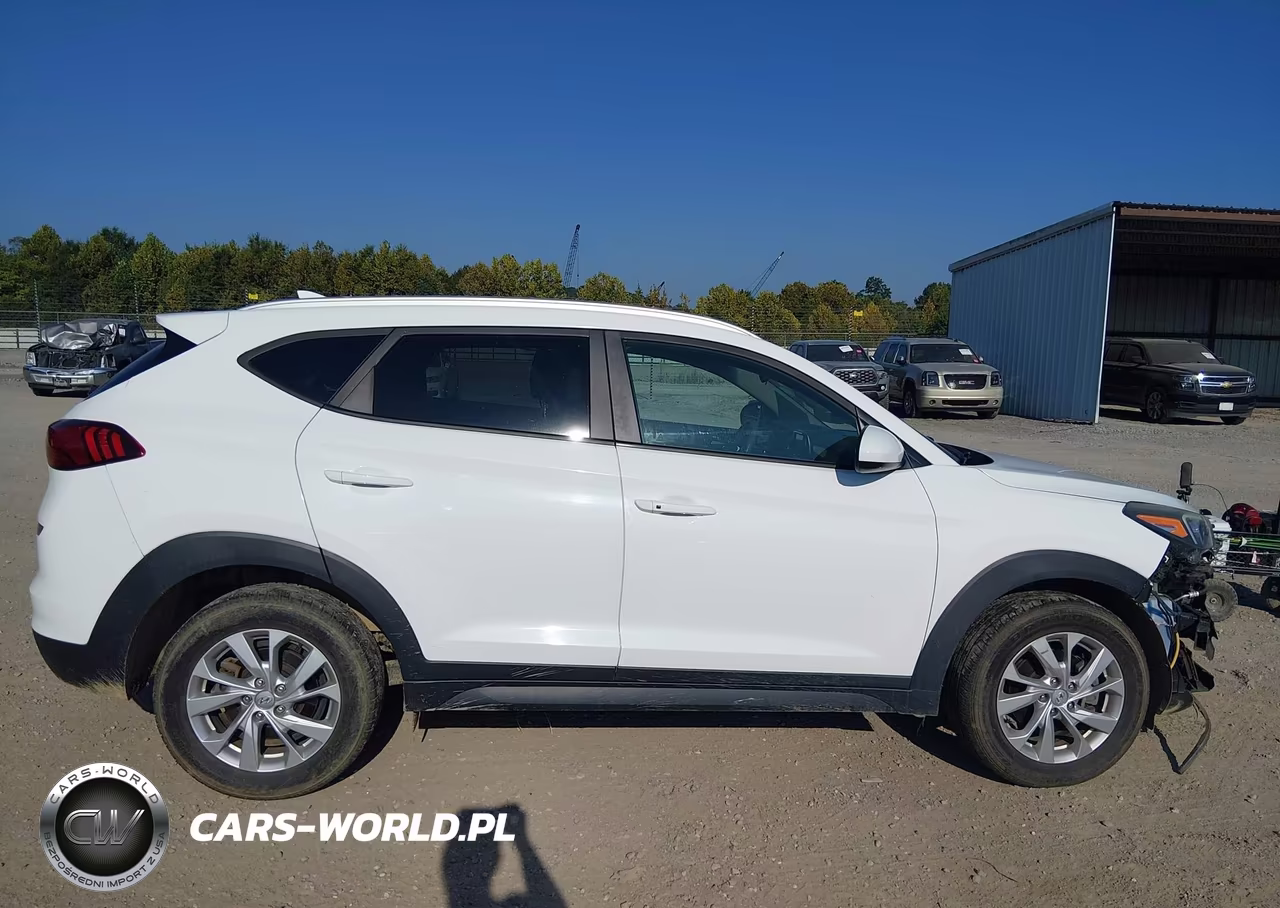 2019 Hyundai Tucson Value VIN:KM8J33A48KU905205 - 13