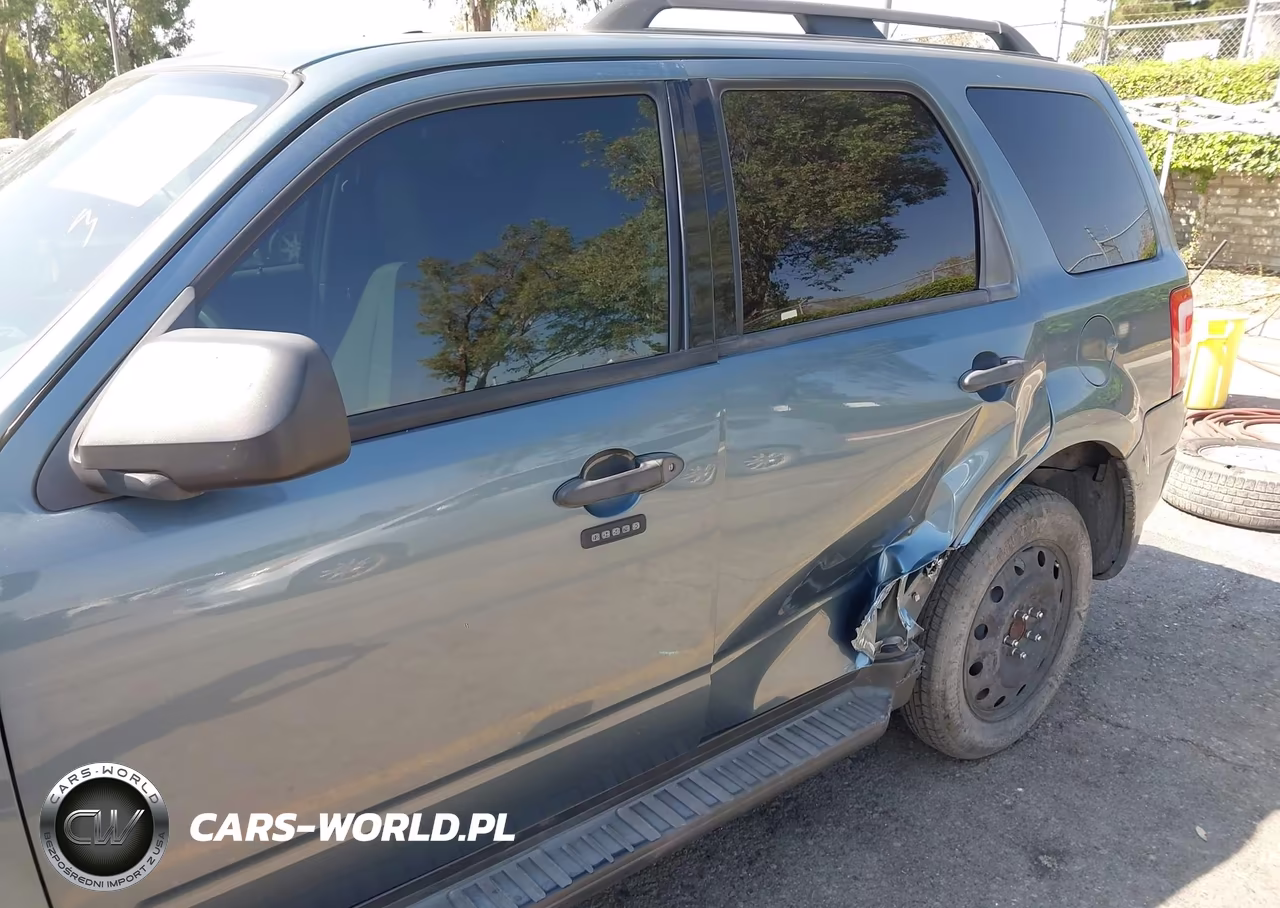 2011 Ford Escape Xlt VIN:1FMCU0D70BKA49999 - 14