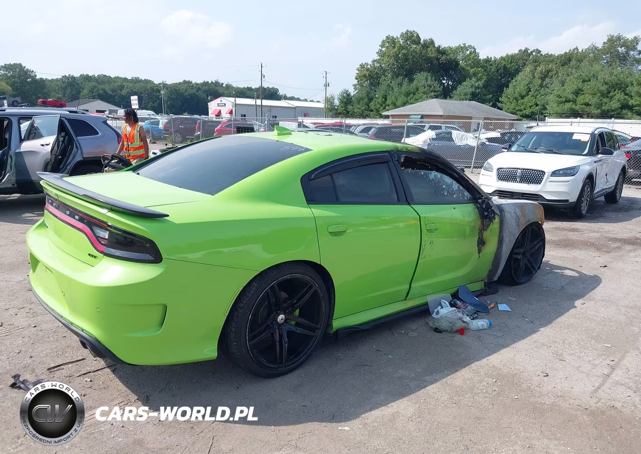 2019 Dodge Charger Gt Rwd VIN:2C3CDXHG4KH721436 - 4