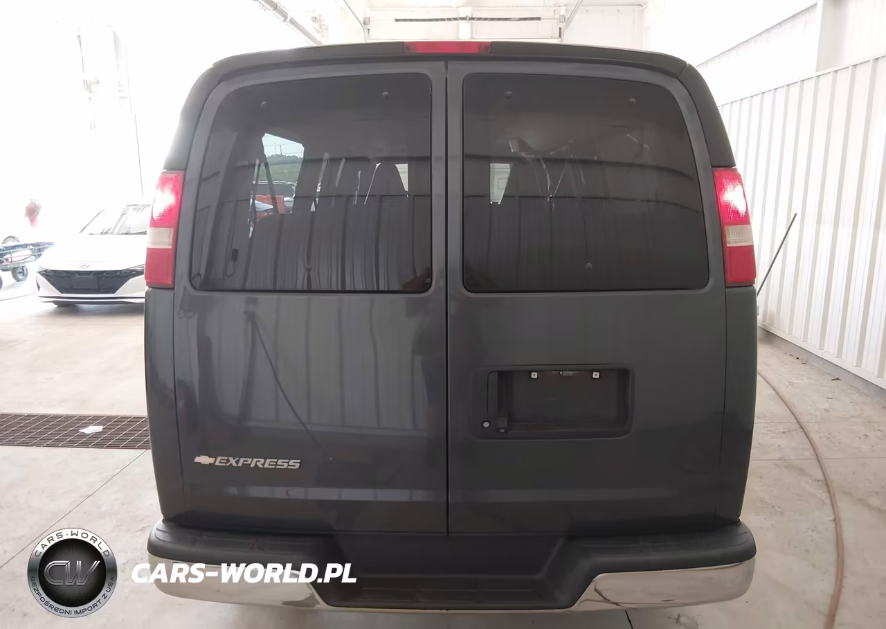 2017 Chevrolet Express 3500 Lt VIN:1GAZGPFF6H1247691 - 17