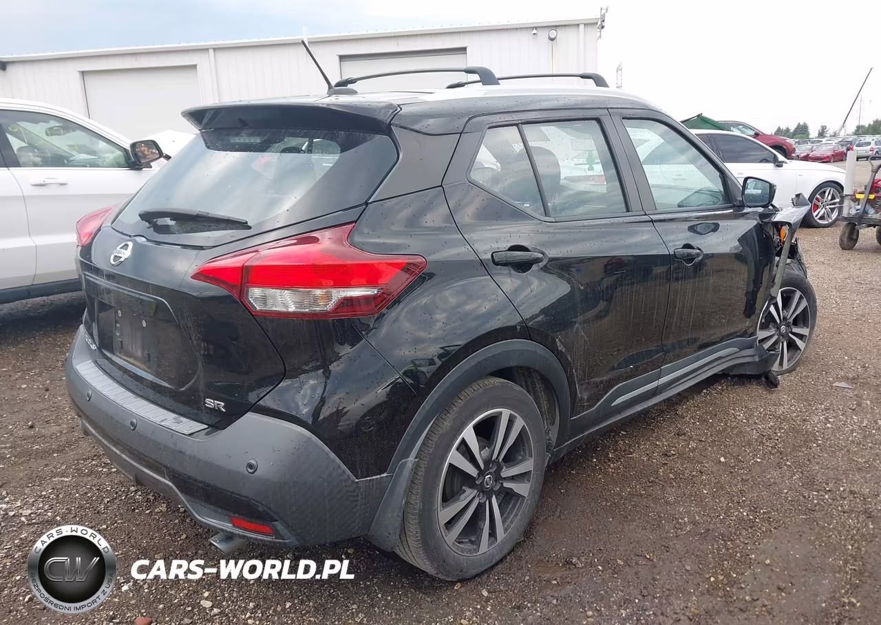 2020 Nissan Kicks Sr Xtronic Cvt VIN:3N1CP5DV0LL491269 - 4