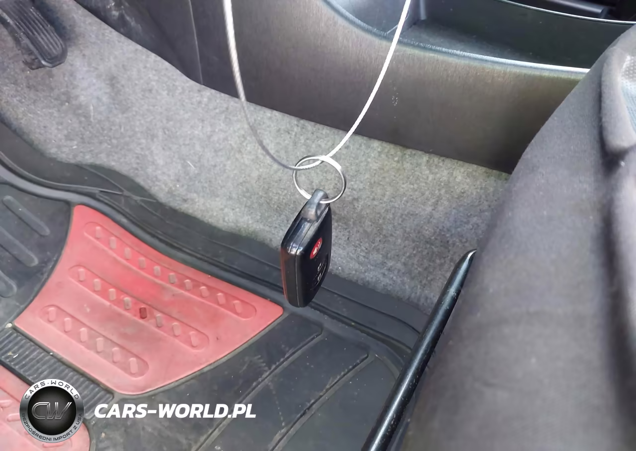 2012 Toyota Prius Two VIN:JTDKN3DU4C1553810 - 11