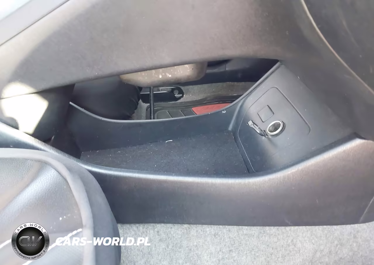 2012 Toyota Prius Two VIN:JTDKN3DU4C1553810 - 20