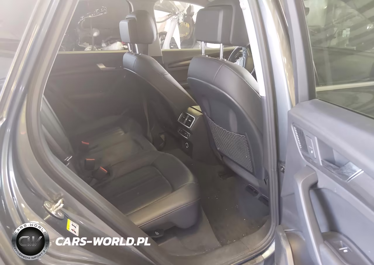 2018 Audi Q5 2.0T Premium-2.0T Tech Premium VIN:WA1BNAFY3J2202523 - 8