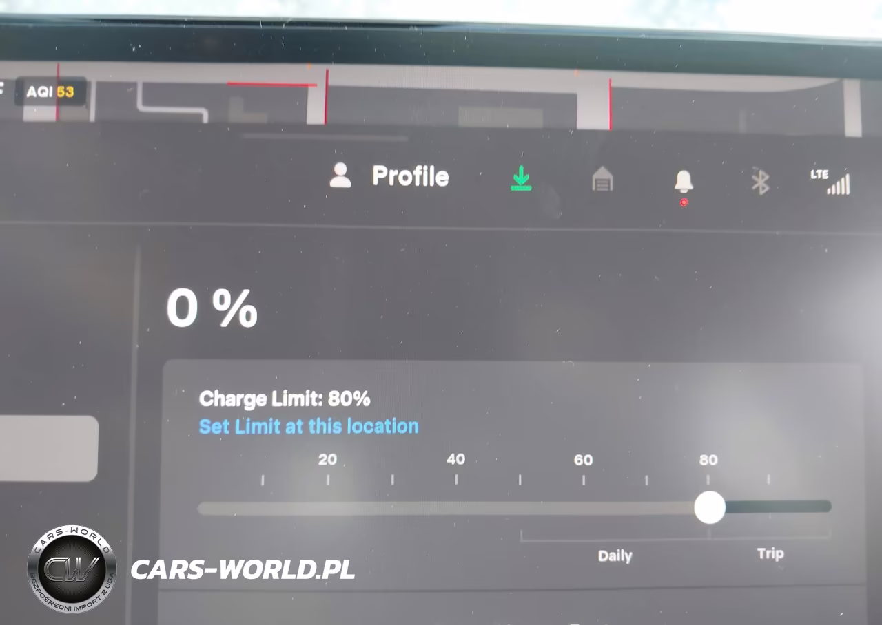 2025 Tesla Model 3 Long Range Rear-Wheel Drive-Standard Rear-Wheel Drive VIN:5YJ3E1EAXSF035607 - 17