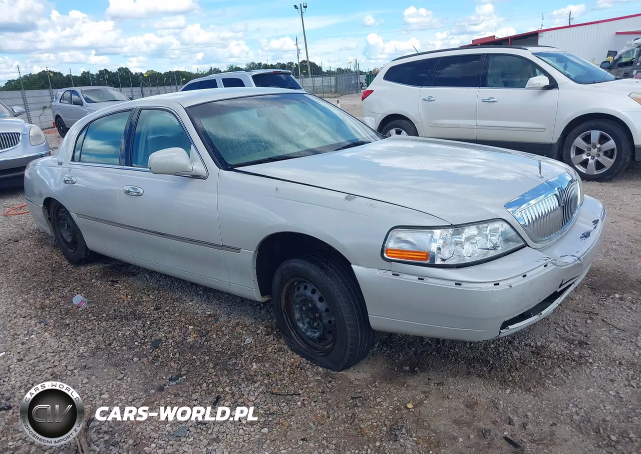 2007 Lincoln Town Car Signature Limited – zdjęcie 1 z 12