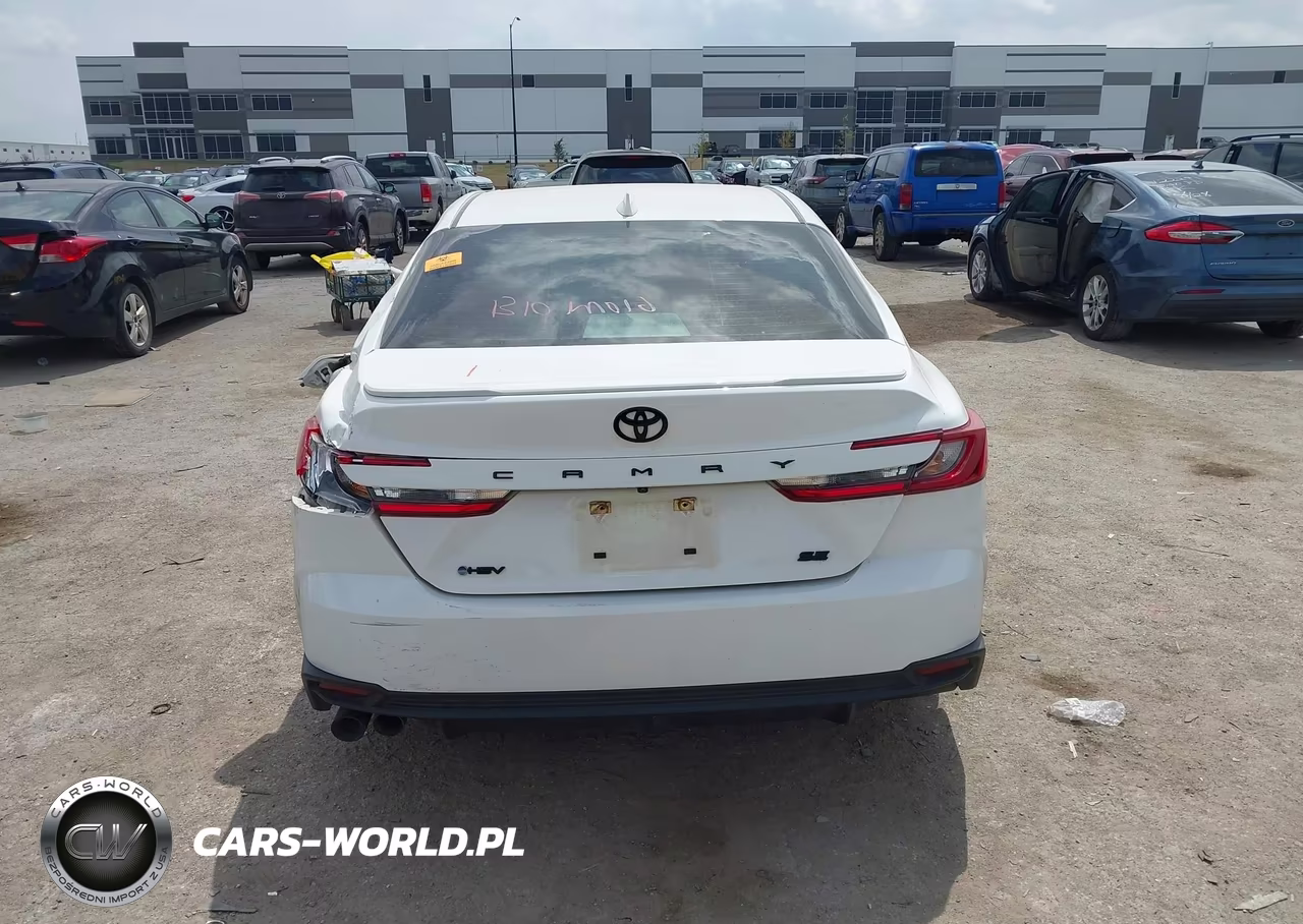 2025 Toyota Camry Se VIN:4T1DAACK9SU615297 - 16