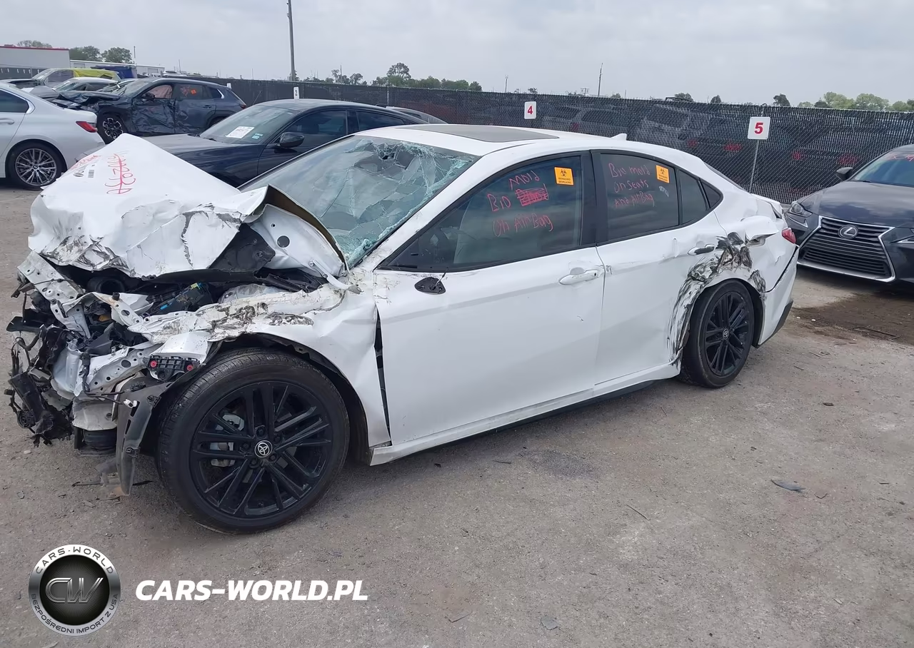 2025 Toyota Camry Se VIN:4T1DAACK9SU615297 - 2