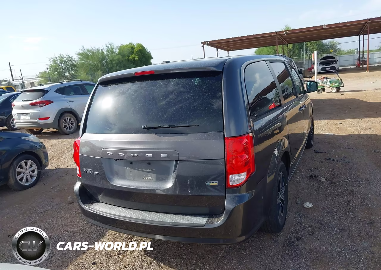 2018 Dodge Grand Caravan Se Plus VIN:2C4RDGBG6JR201584 - 16