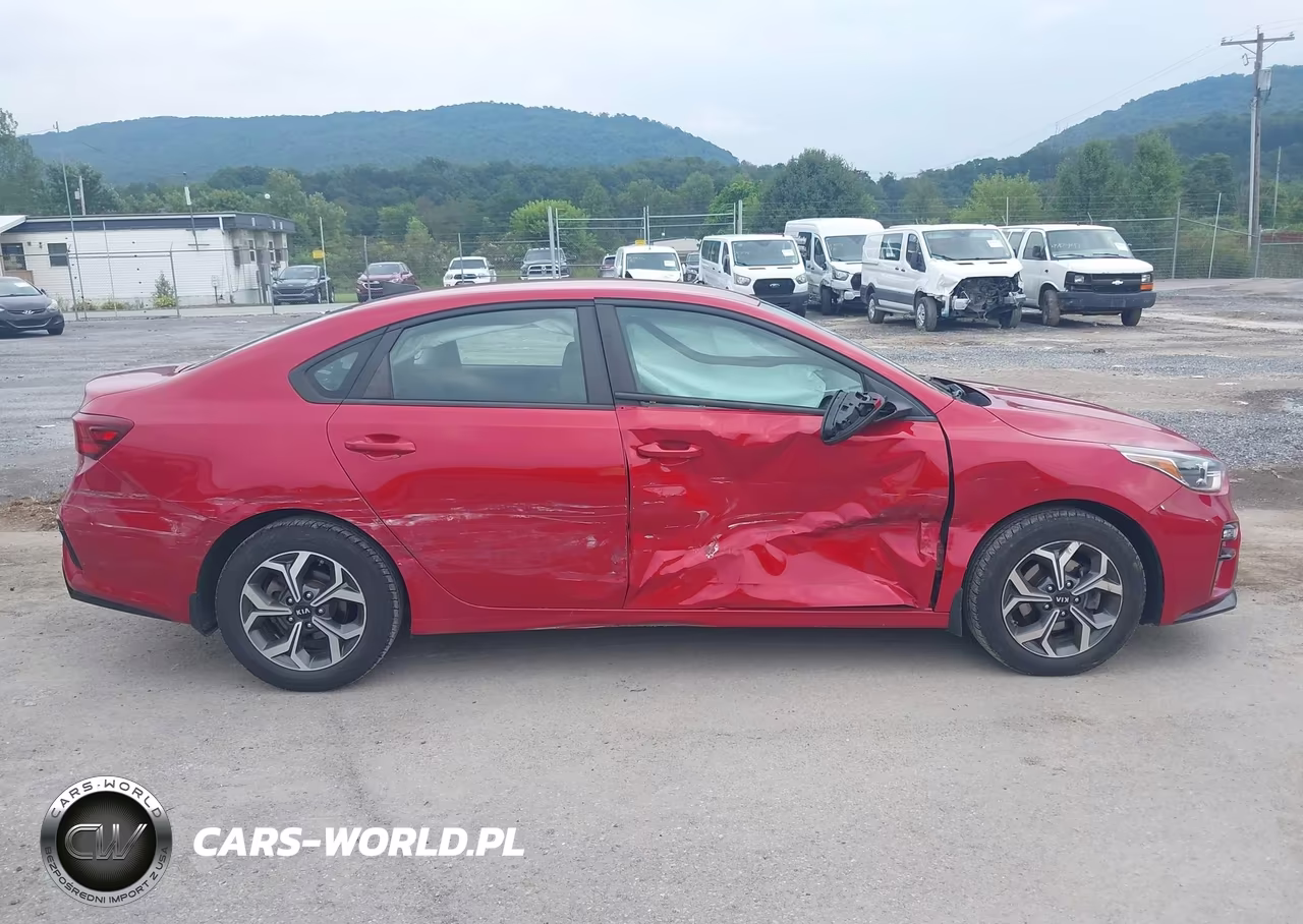 2021 Kia Forte Lxs VIN:3KPF24AD8ME303053 - 6